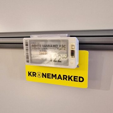 Holder for elektroniske prisetiketter